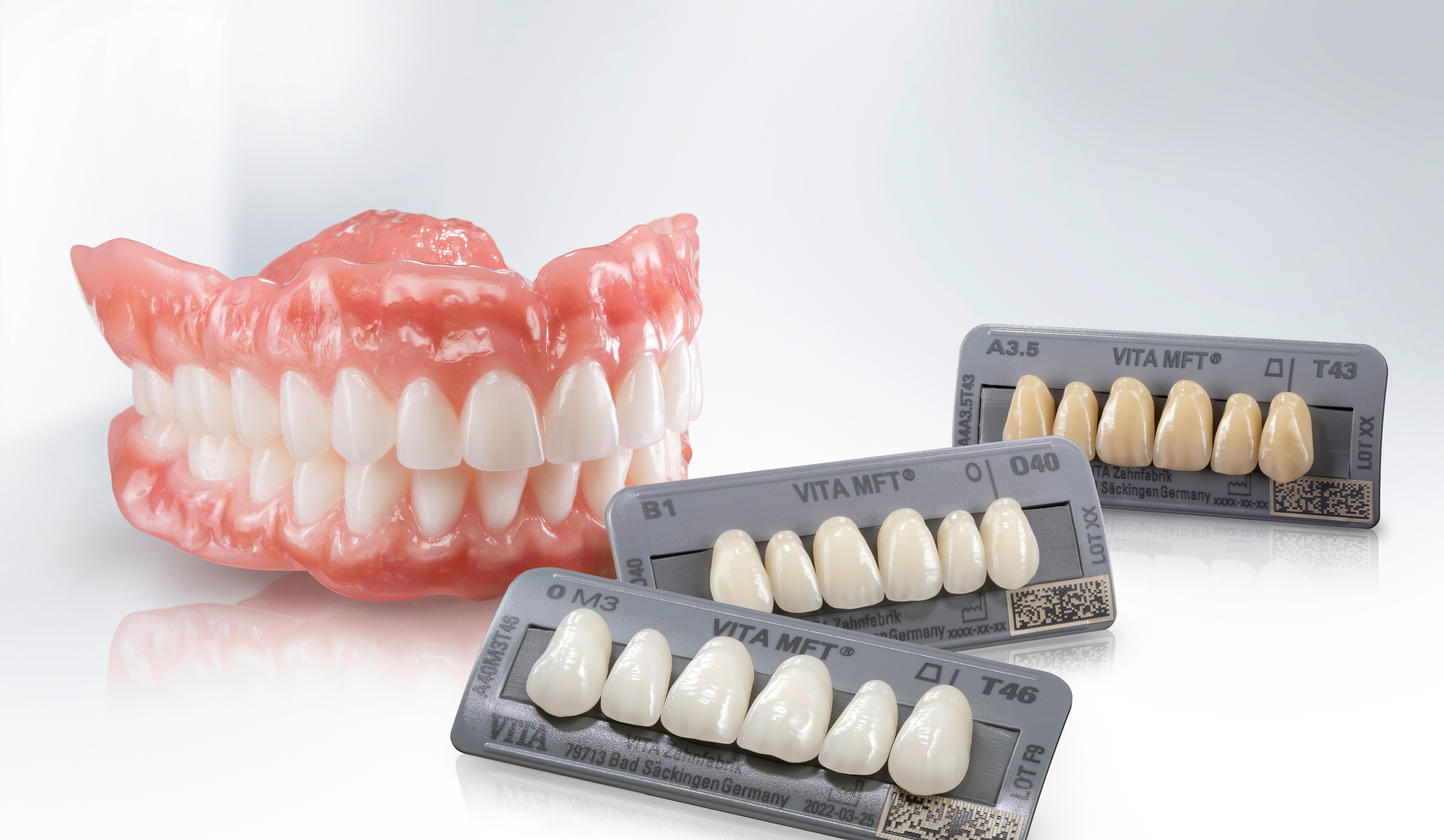 Fig. 1: The universal prefabricated tooth VITA MFT